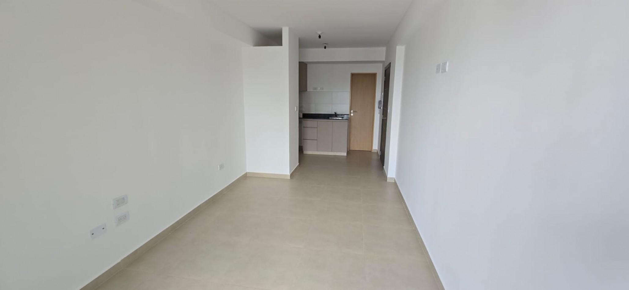 DPTO MONOAMBIENTE TORRE ISAURA BARRIO SUR 