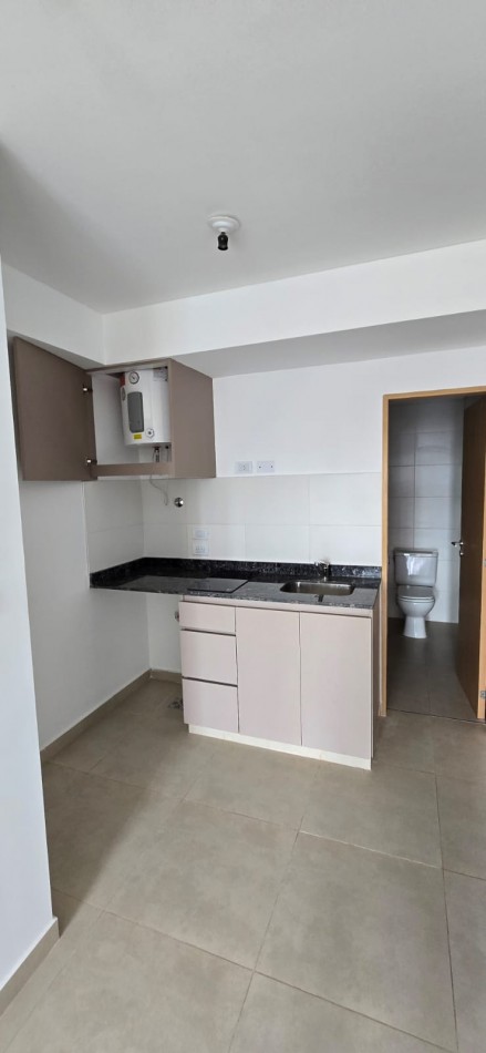 DPTO MONOAMBIENTE TORRE ISAURA BARRIO SUR 