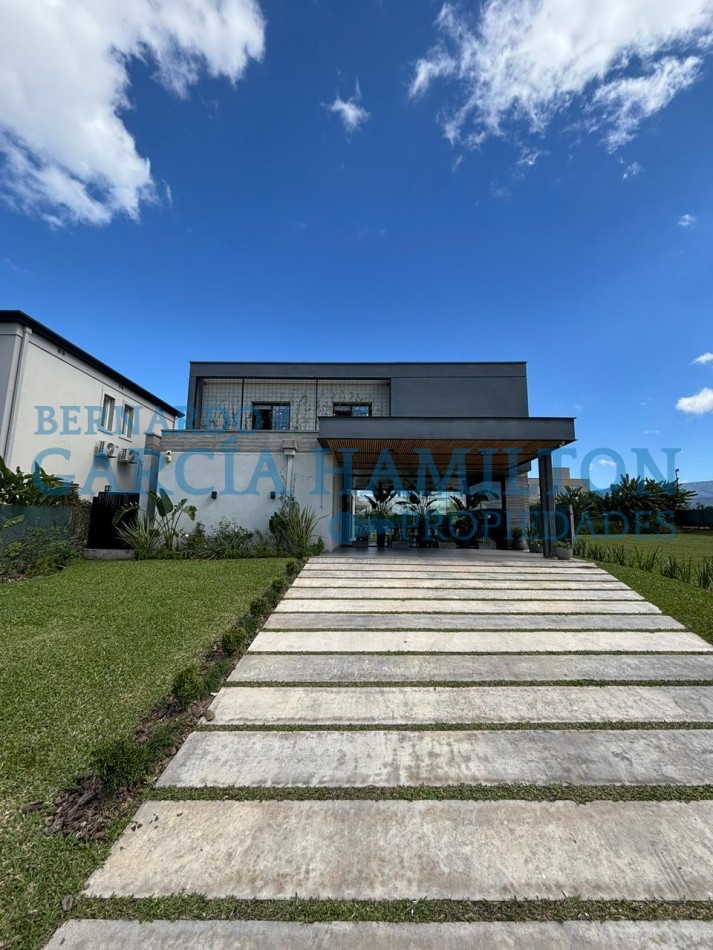 CASA EN VENTA EN EL PORTILLO BARRIO PRIVADO
