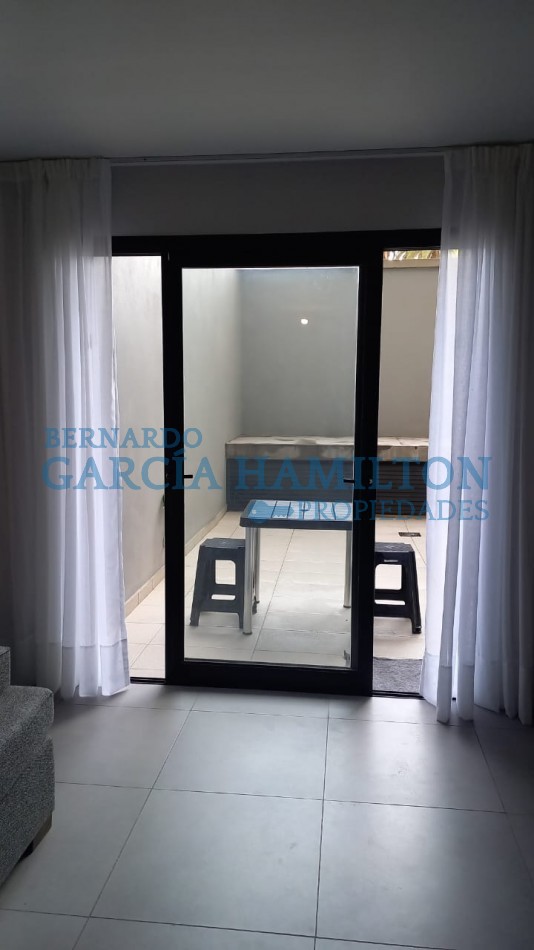 Hermoso monoambiente con patio en Barrio Norte