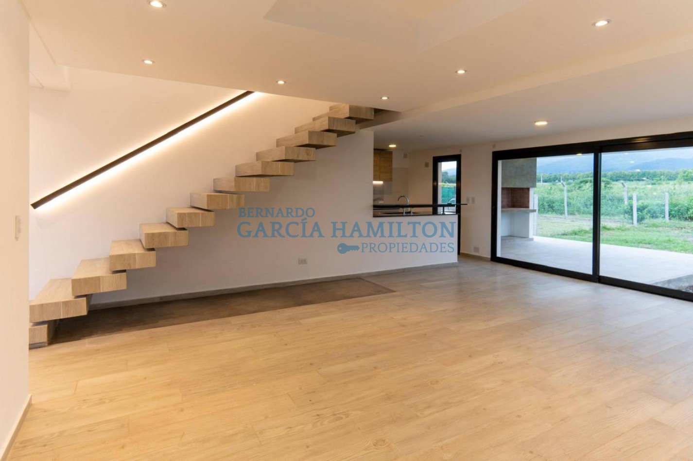 CASA EN VENTA COUNTRY LAS LIMAS 