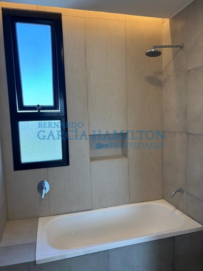 Moderna casa en venta Alto verde 3