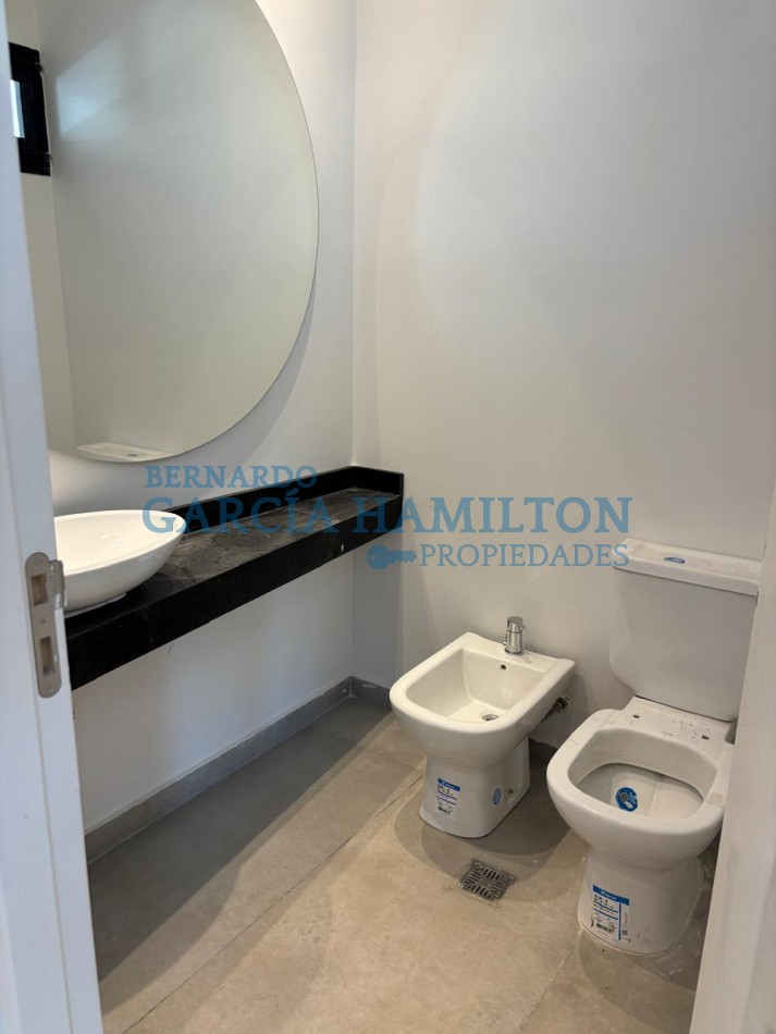 Moderna casa en venta Alto verde 3