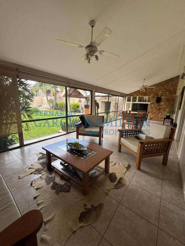 Casa en venta Barrio Guillermina