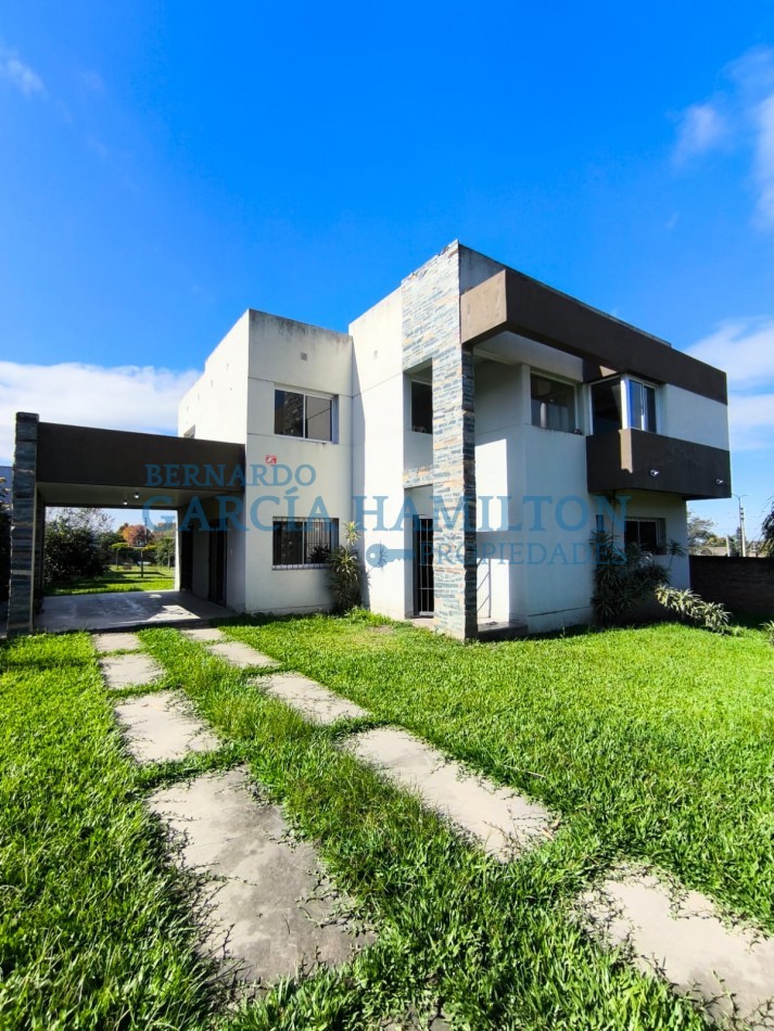 CASA EN VENTA A METROS DE AV PERON