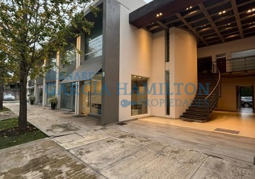 Oficina en venta Yerba Buena 